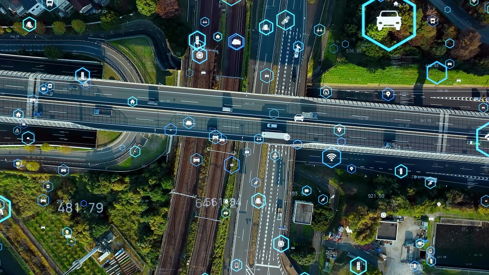 Autobahn mit Symbolen für Daten